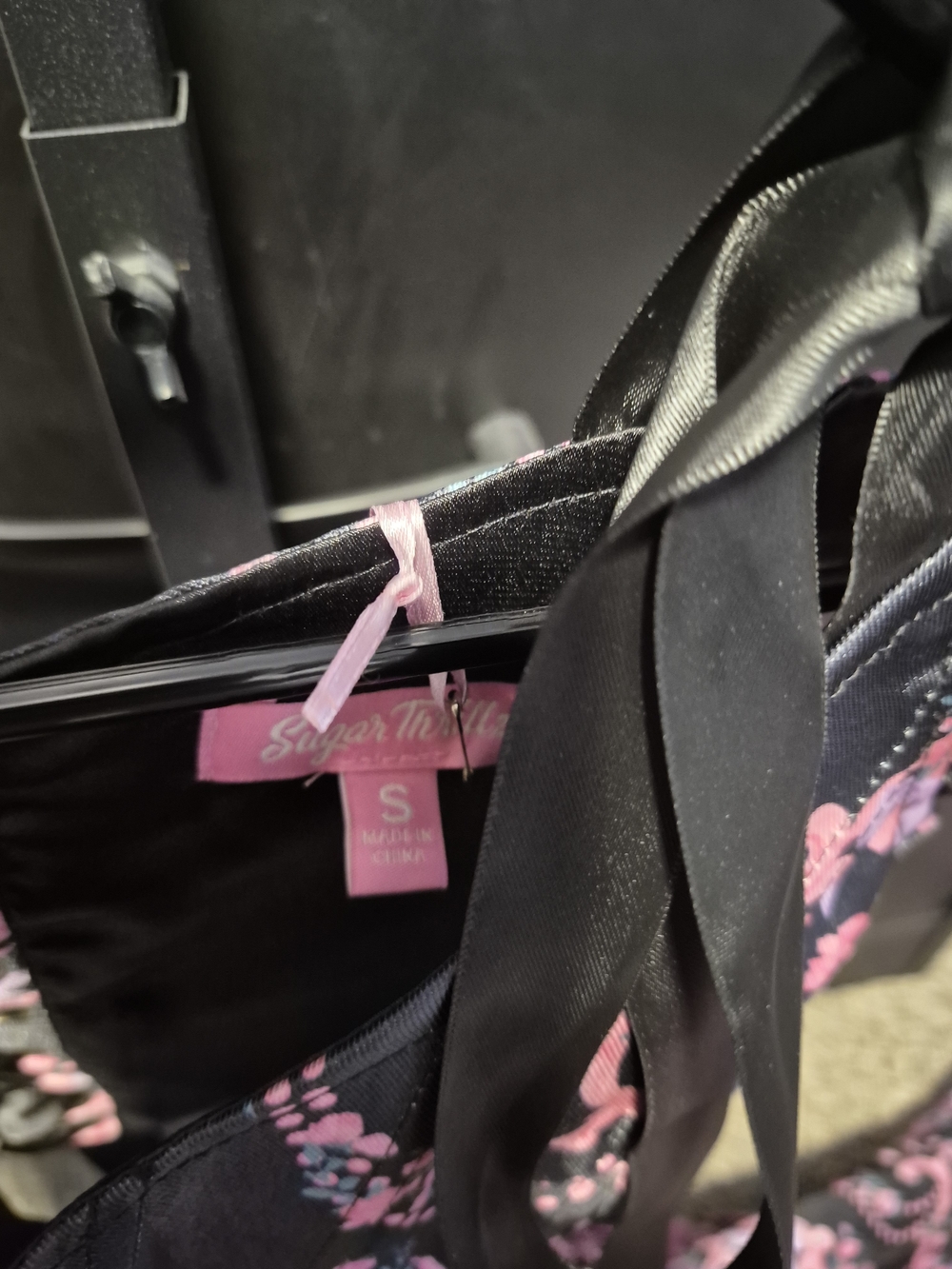 Sugar Thrillz-Black Corset Crop Top with Pink Floral Print - Picture 4 of 5